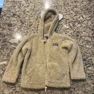 Patagonia jacket size 2t